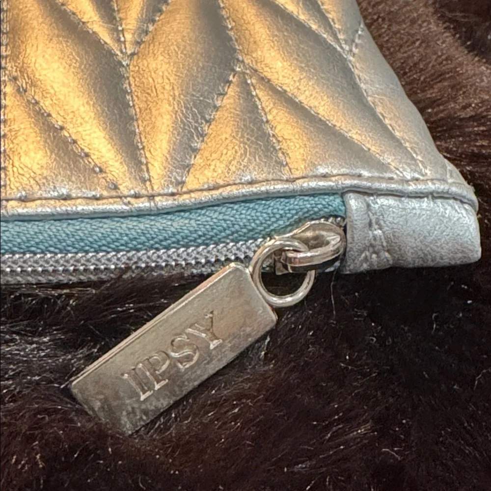 Ipsy Silver Quilted Glam Cosmetic Pouch Bag